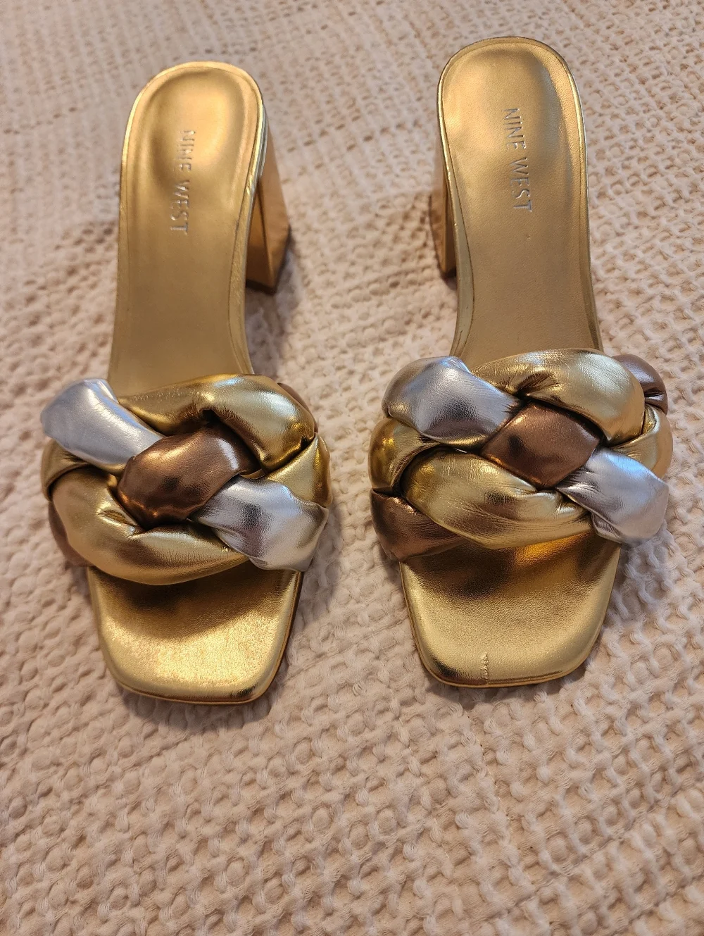 Nine West Sz 8.5 Metallic Gold, Silver & Bronze Braided Block Heel Sandal Slides